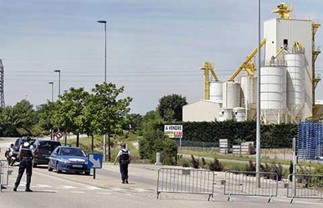 Во Франции, Кувейте и Тунисе произошли теракты